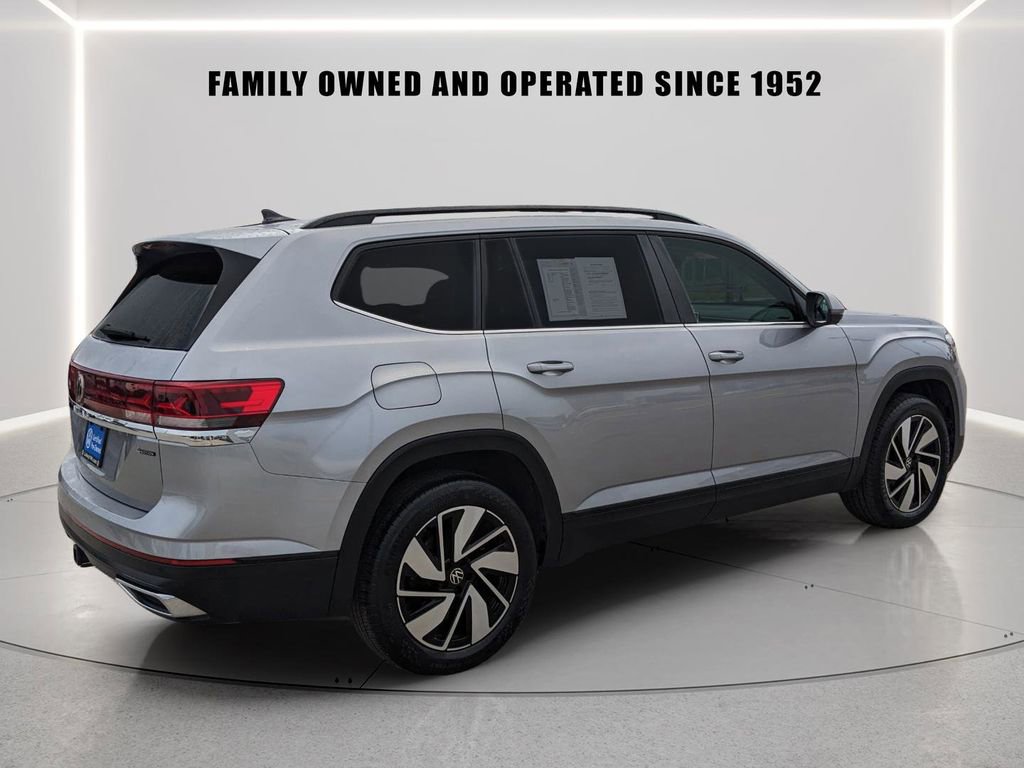 Certified 2025 Volkswagen Atlas SE AWD/4WD image 6