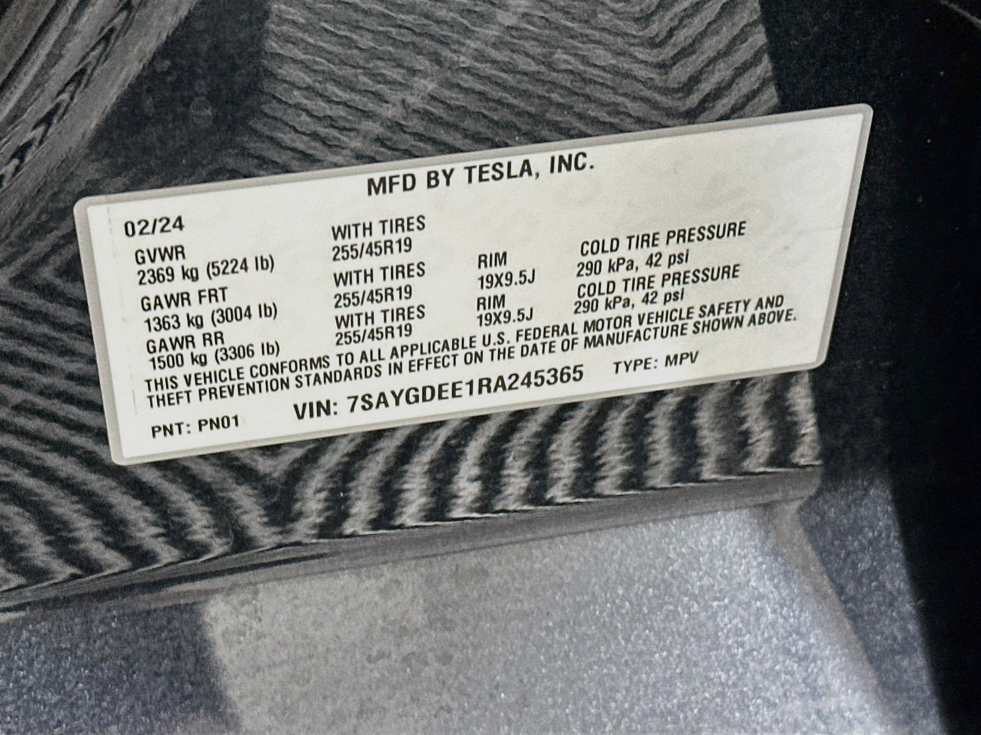 Used 2024 Tesla Model Y Long Range AWD/4WD image 12