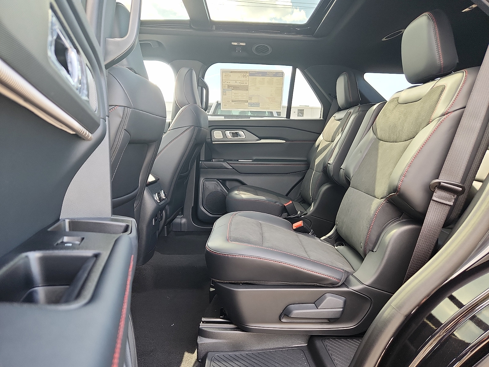 New 2027 Ford Explorer ST w/ Sun And Sound Package AWD/4WD image 6