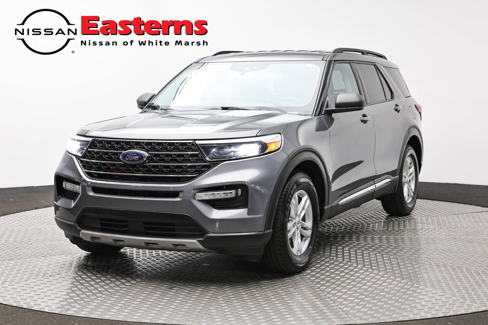 Used 2023 Ford Explorer XLT w/ Equipment Group 202A image 1