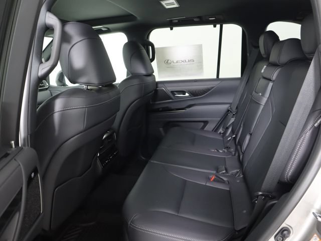 New 2026 Lexus LX 600 4WD w/ Appearance Package image 15