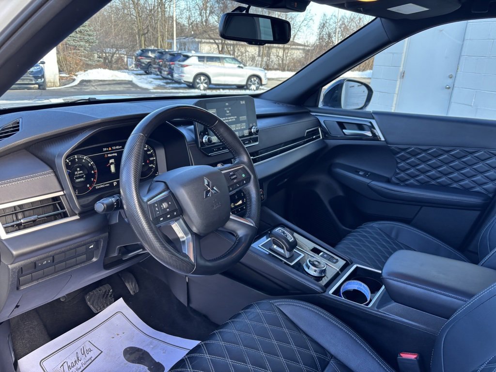 Used 2023 Mitsubishi Outlander SEL Black Edition image 26