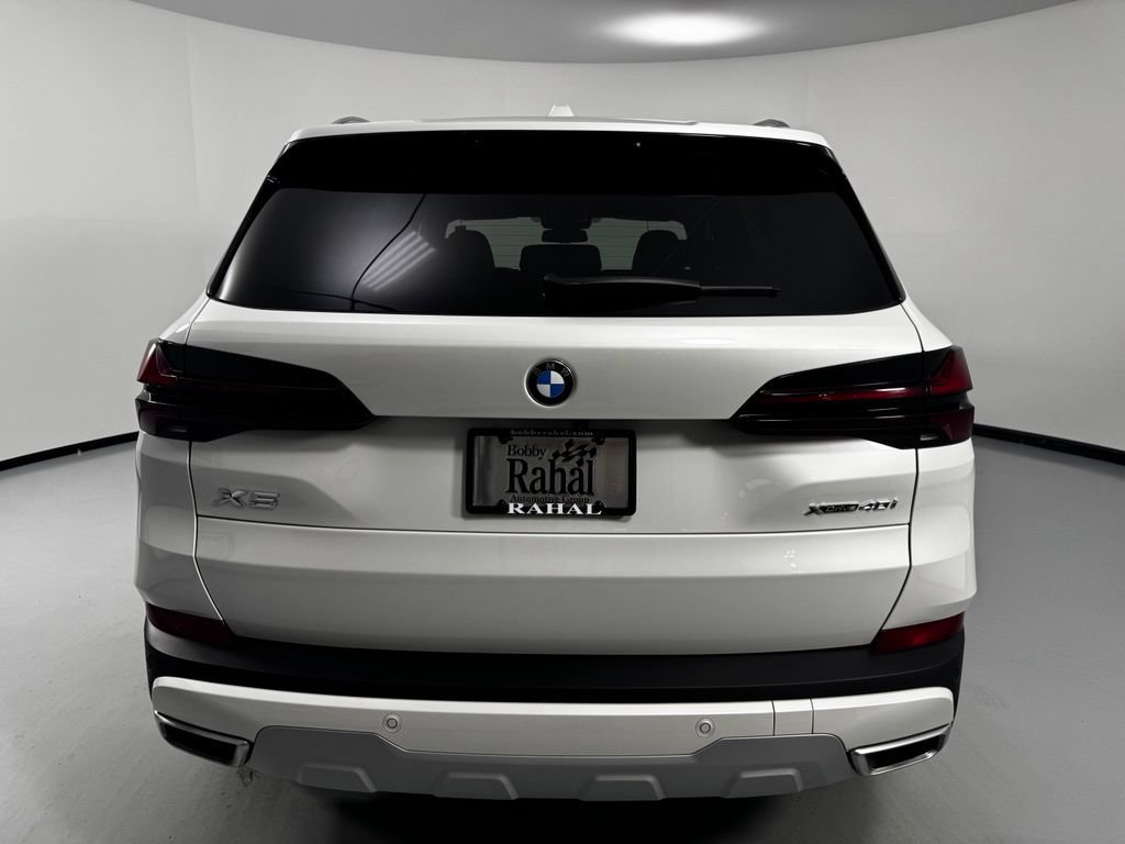 Used 2026 BMW X5 xDrive40i w/ Premium Package AWD/4WD image 6
