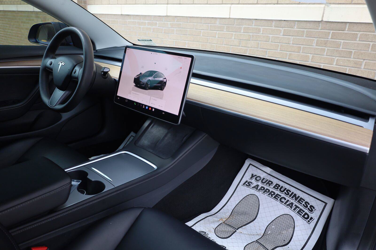 Used 2023 Tesla Model 3 Standard Range RWD image 28