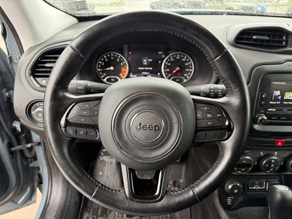 Used 2017 Jeep Renegade Altitude AWD/4WD image 14