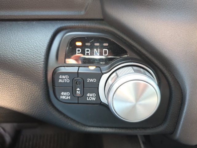 Used 2020 RAM 1500 Laramie w/ Sport Appearance Package AWD/4WD image 21