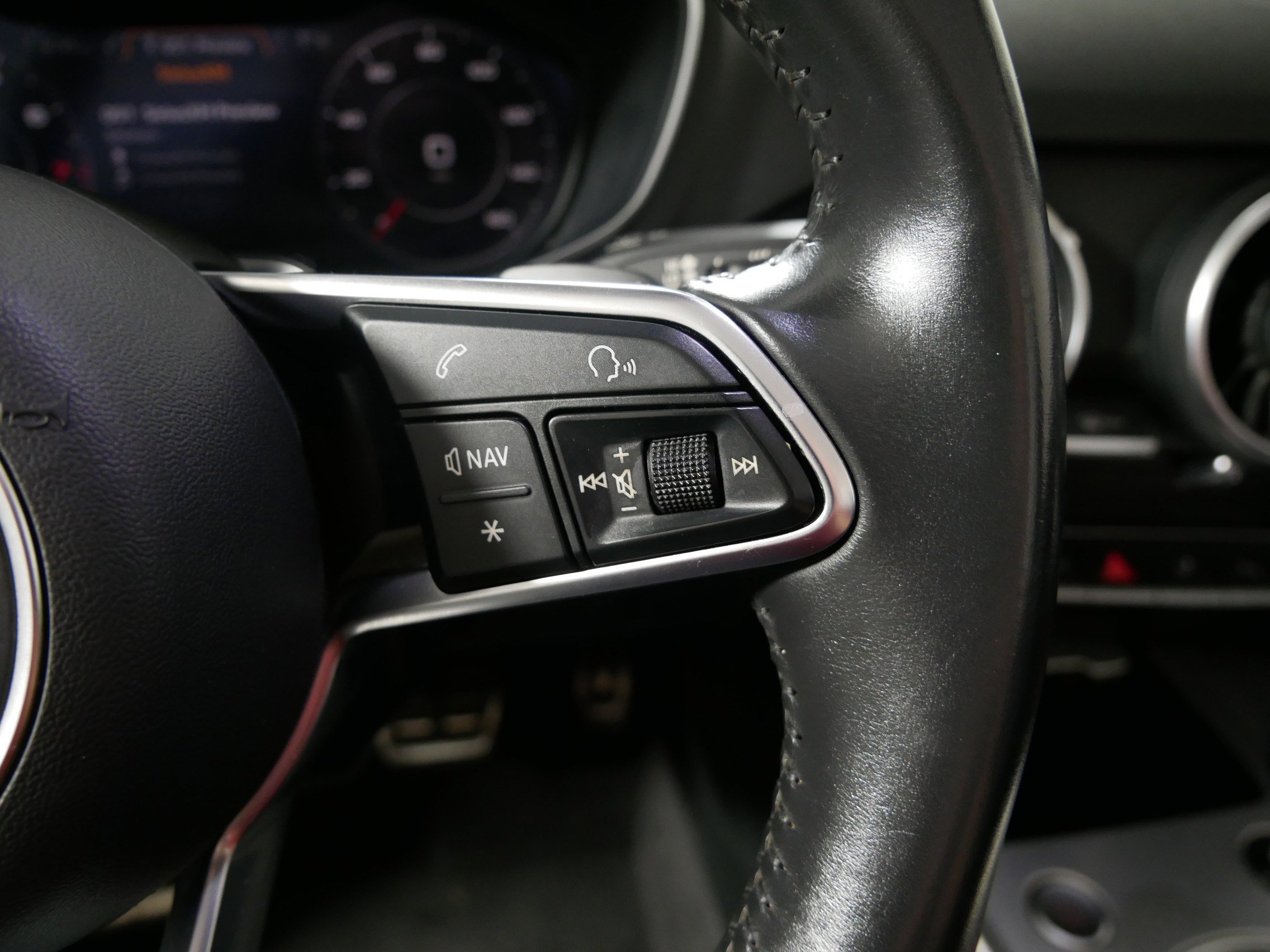 Used 2016 Audi TT 2.0T image 26