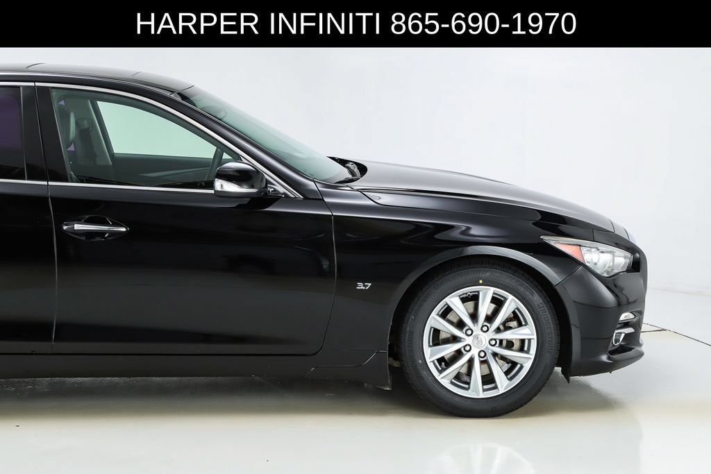 Used 2015 INFINITI Q50 Premium w/ Cargo Package RWD image 13