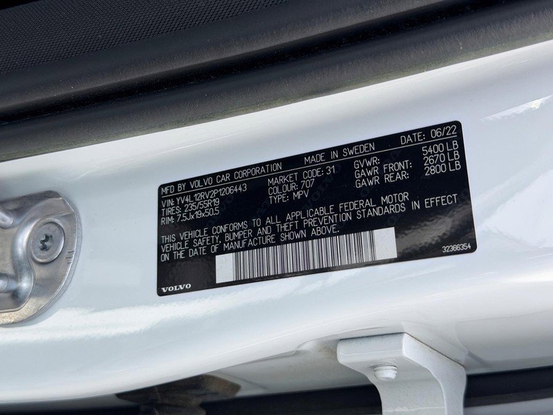 Certified 2023 Volvo XC60 B5 Core AWD/4WD image 26