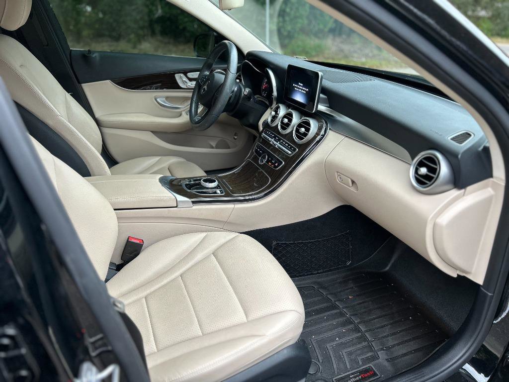 Used 2017 Mercedes-Benz C 300 C300 image 7