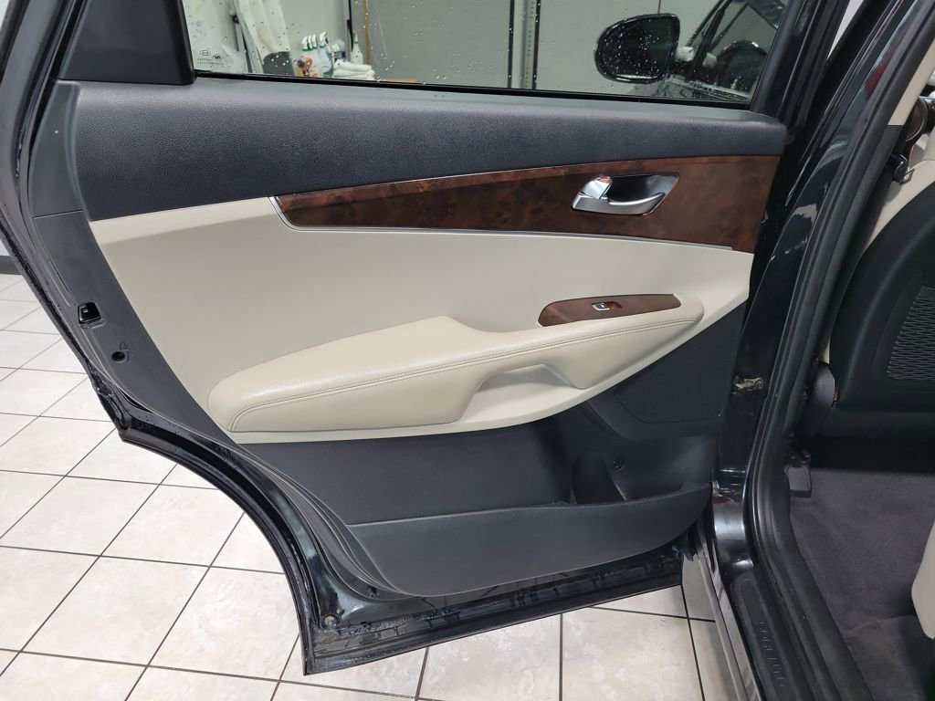 Used 2016 Kia Sorento LX image 24