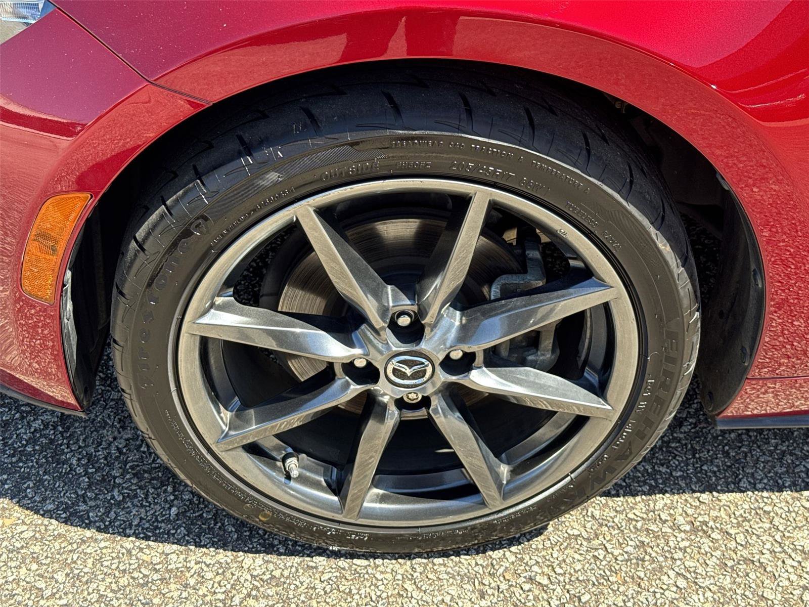 Used 2019 MAZDA MX-5 Miata RF Grand Touring w/ GT-S Package RWD image 10