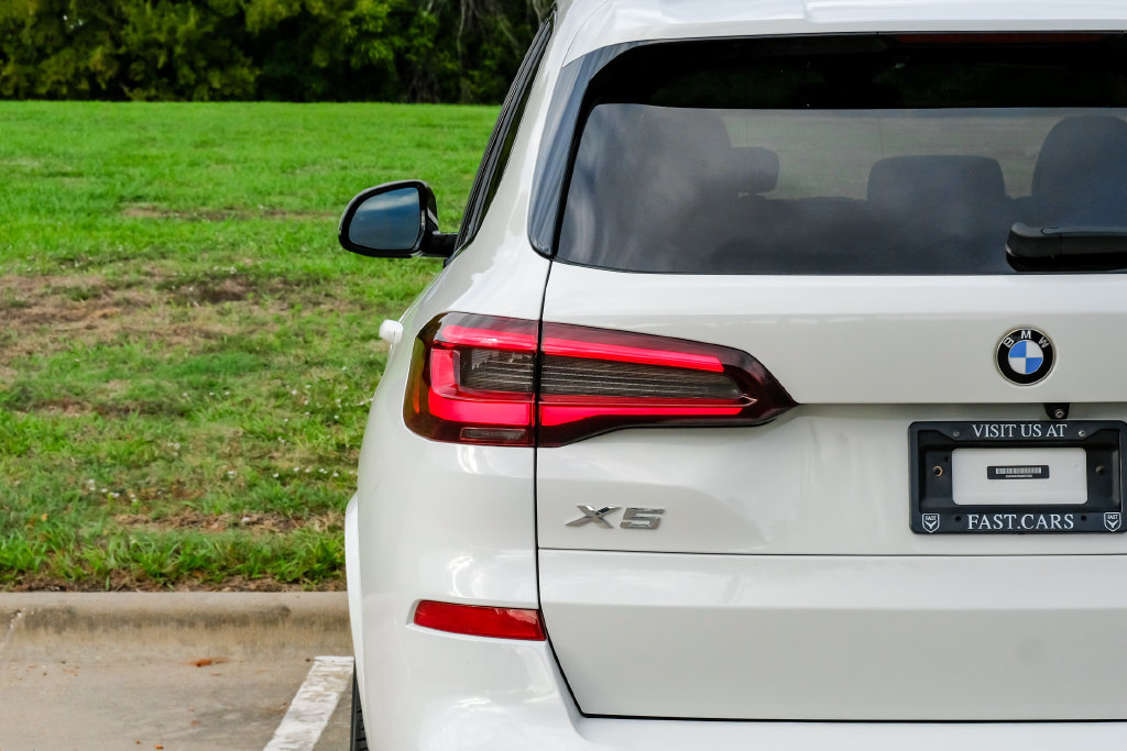 Used 2021 BMW X5 sDrive40i w/ M Sport Package RWD image 53