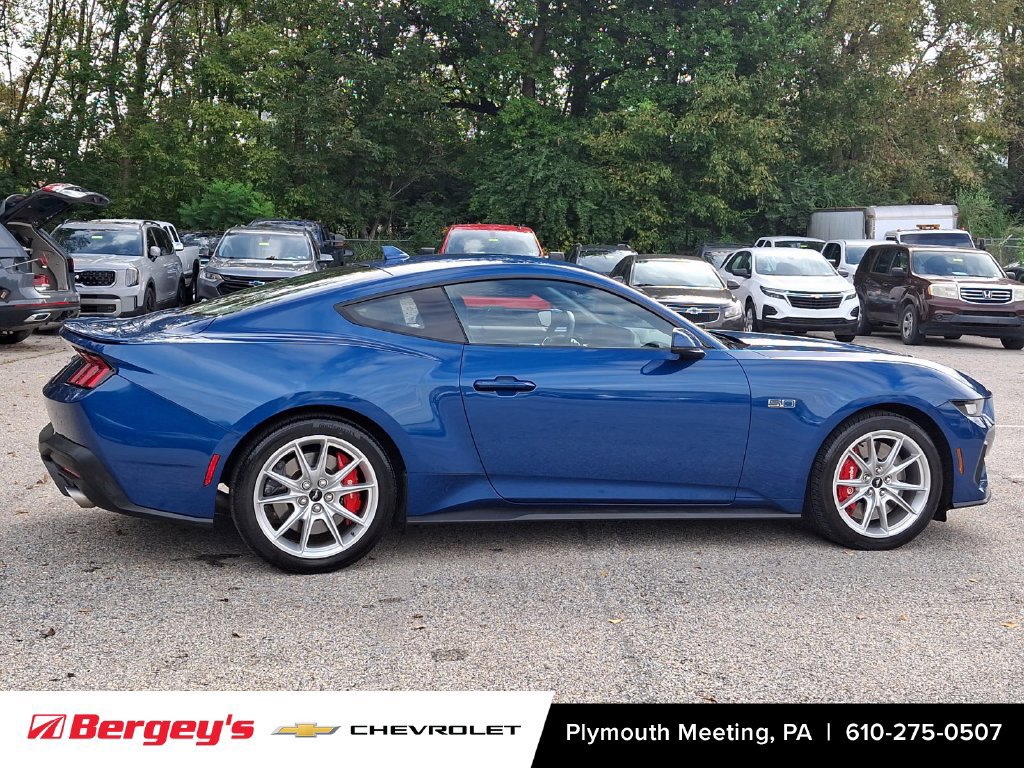 Used 2024 Ford Mustang GT Premium RWD image 9