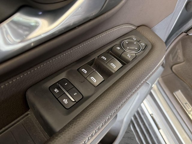 Used 2023 GMC Yukon XL Denali w/ Max Trailering Package RWD image 9