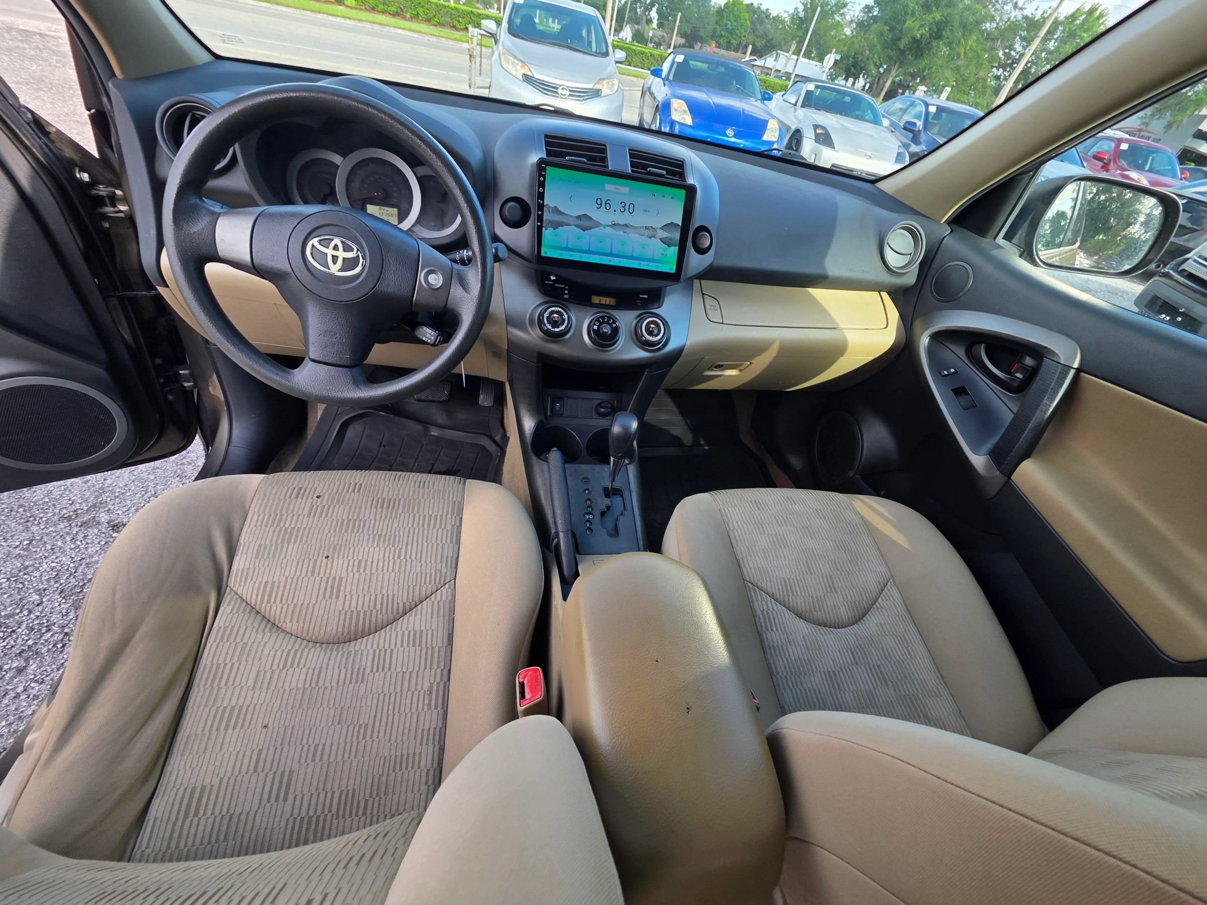 Used 2011 Toyota RAV4 2WD w/ Base L4 Extra Value Pkg image 15