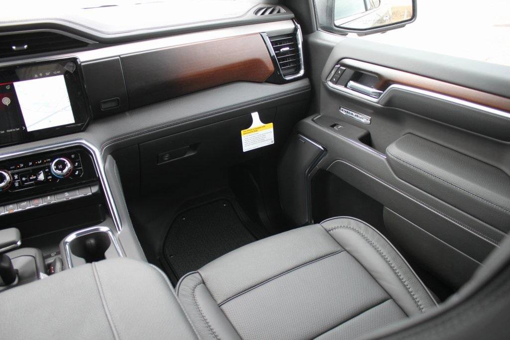 New 2026 GMC Sierra 1500 Denali image 7