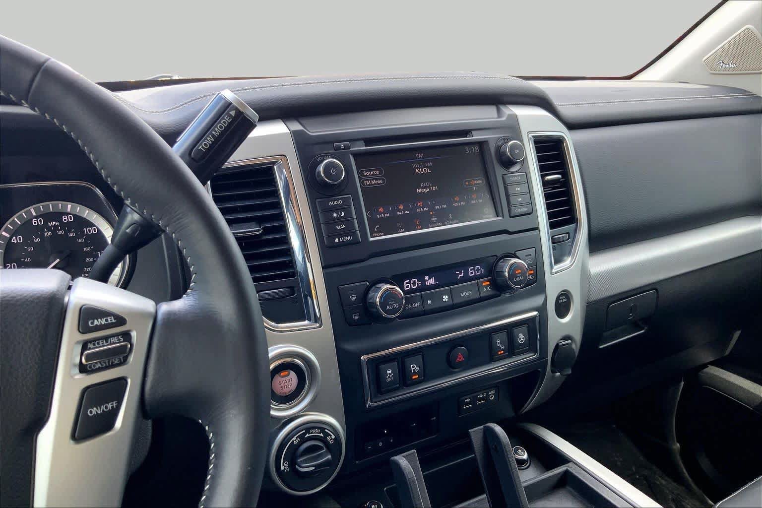 Used 2019 Nissan Titan PRO-4X w/ Pro-4x Convenience Package AWD/4WD image 7