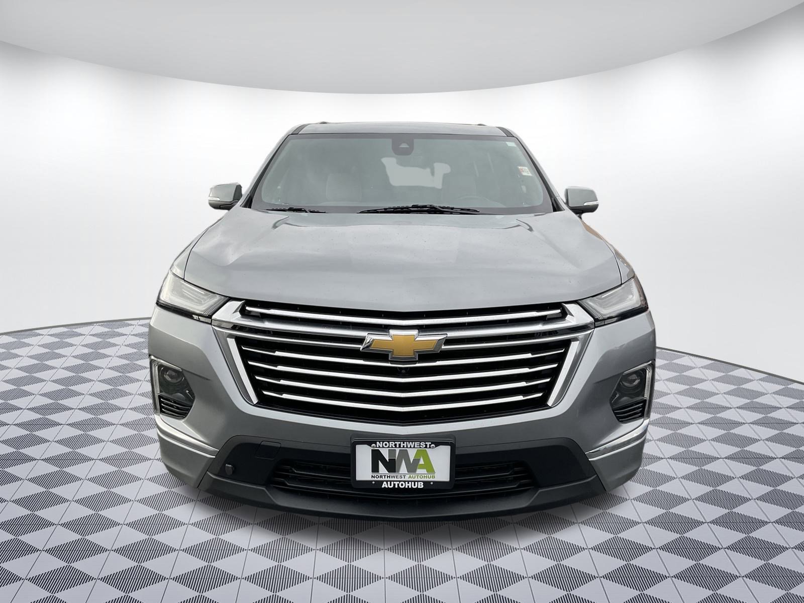 Used 2023 Chevrolet Traverse Premier image 5