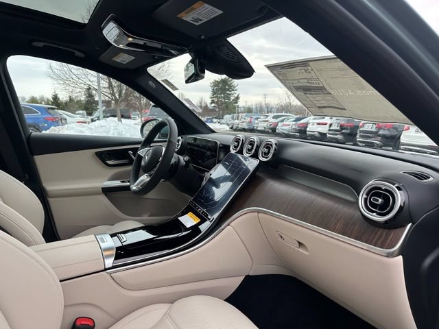 New 2026 Mercedes-Benz GLC 300 4MATIC image 26