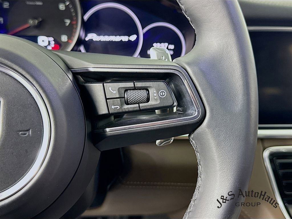 Used 2022 Porsche Panamera 4 Platinum Edition image 14