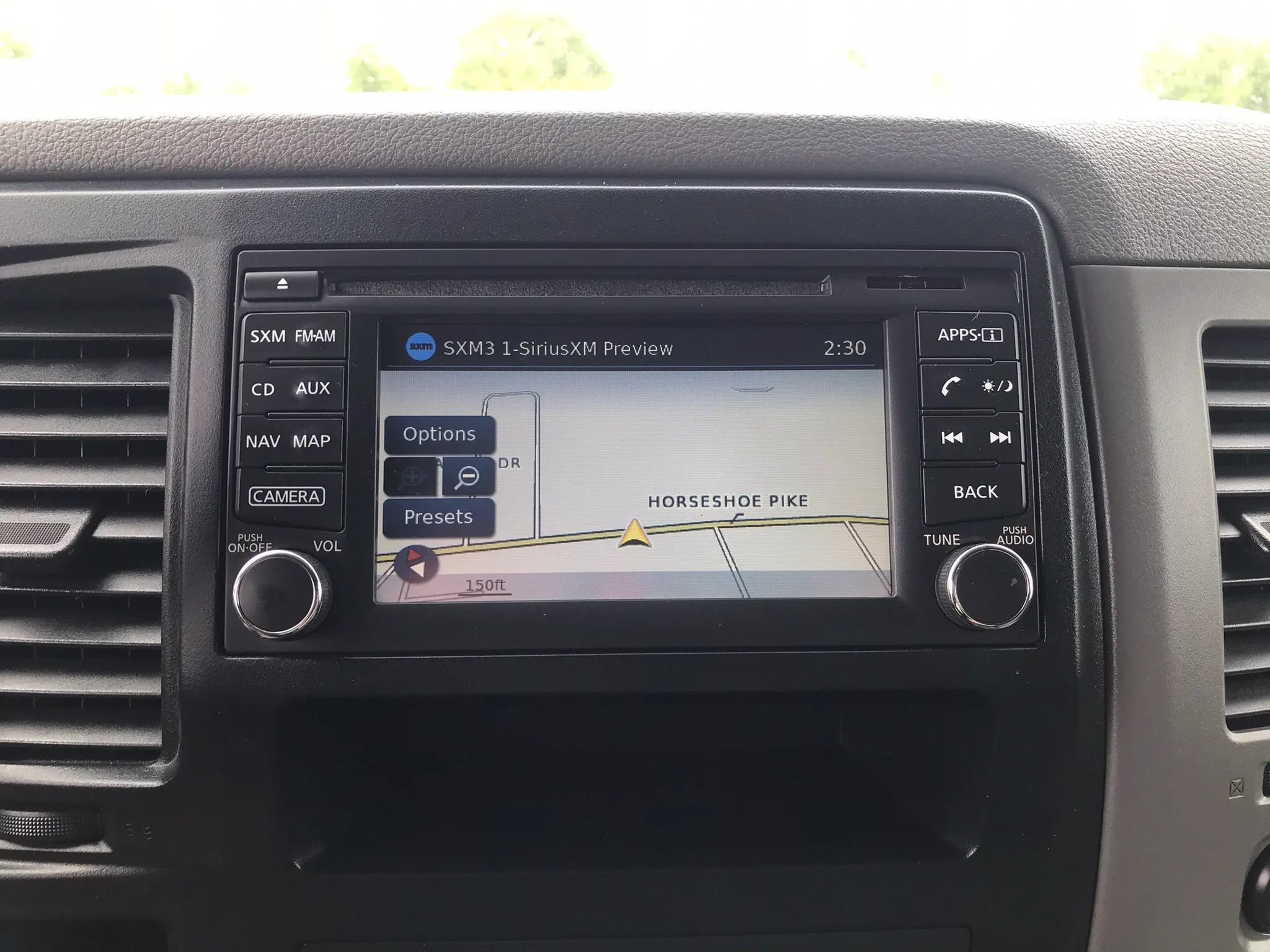 Used 2018 Nissan NV 2500 SV w/ Navigation Package RWD image 9