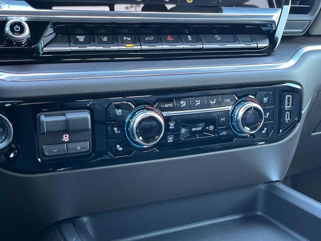New 2025 GMC Sierra 2500 SLT w/ SLT Premium Package AWD/4WD image 31