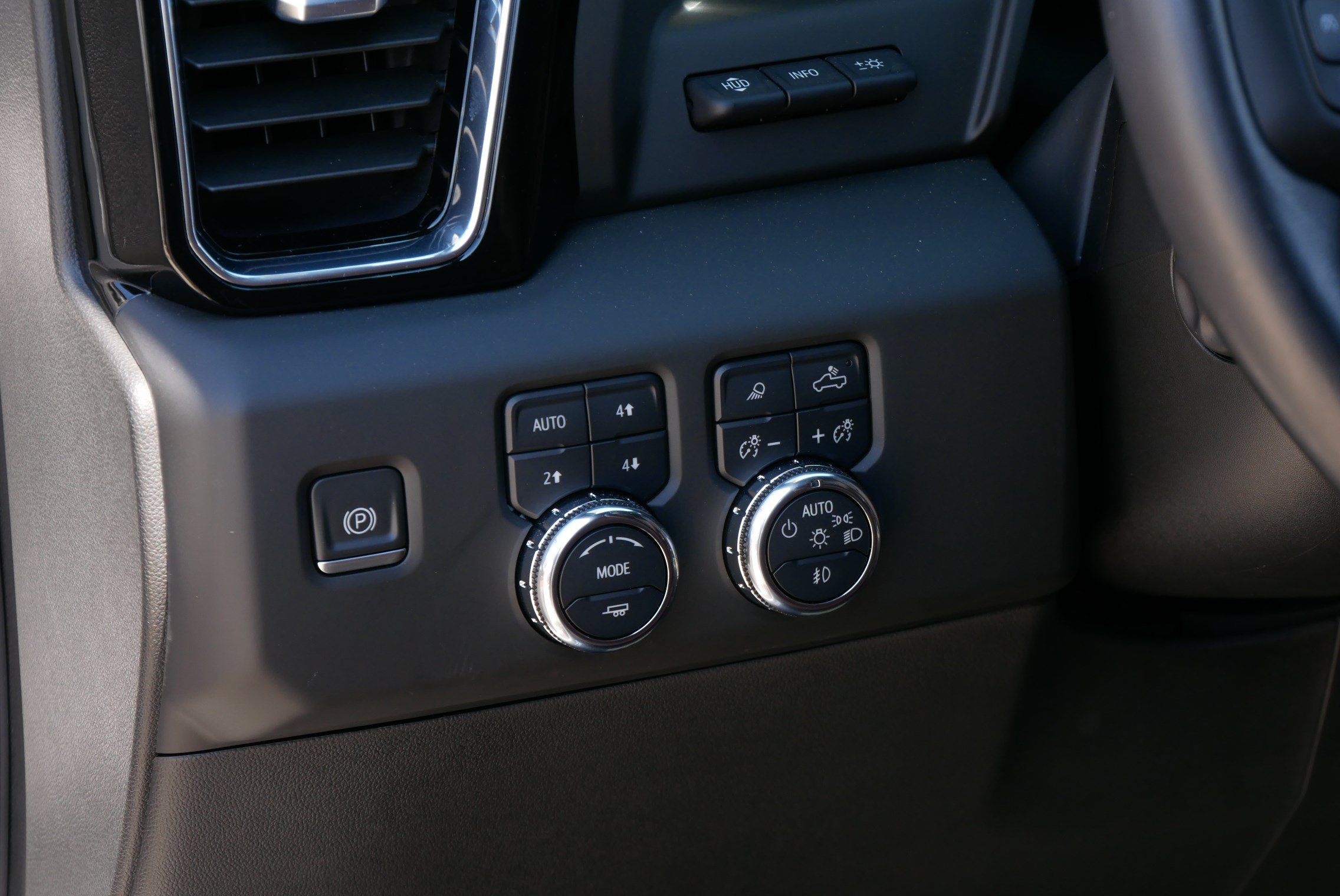 Used 2023 GMC Sierra 1500 Denali Ultimate AWD/4WD image 27