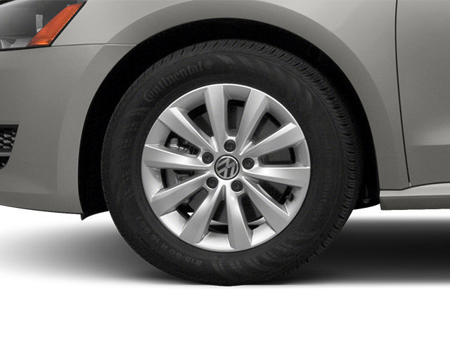 Used 2014 Volkswagen Passat 1.8T SE image 11