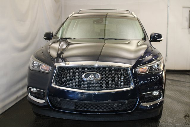 Used 2020 INFINITI QX60 Luxe w/ Sensory Package image 3