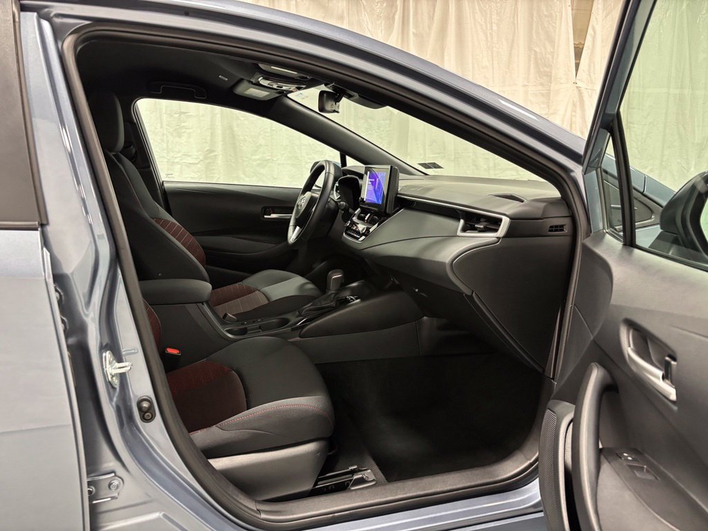 Used 2026 Toyota Corolla SE FWD image 56