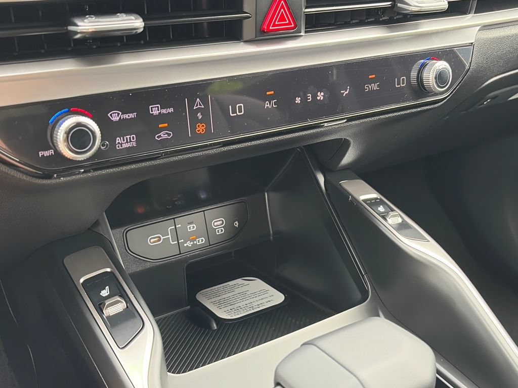 New 2026 Kia Sorento S AWD/4WD image 17
