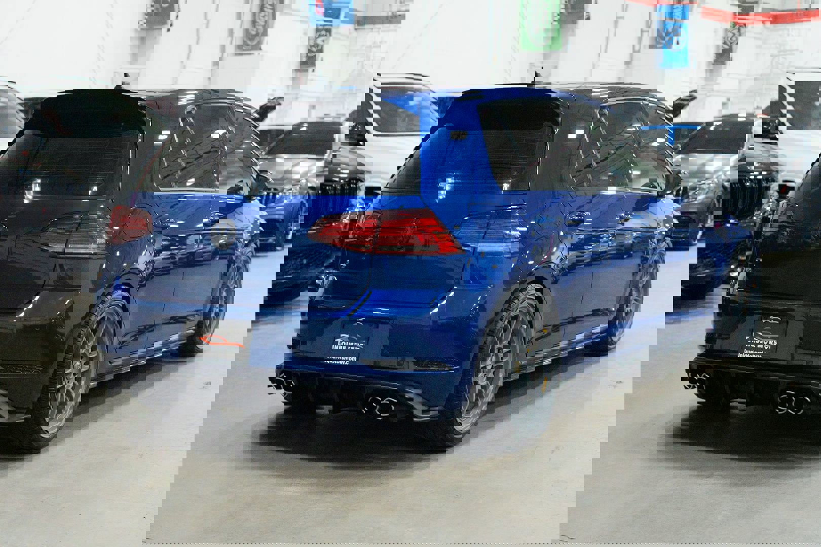 Used 2018 Volkswagen Golf 4-Door image 8