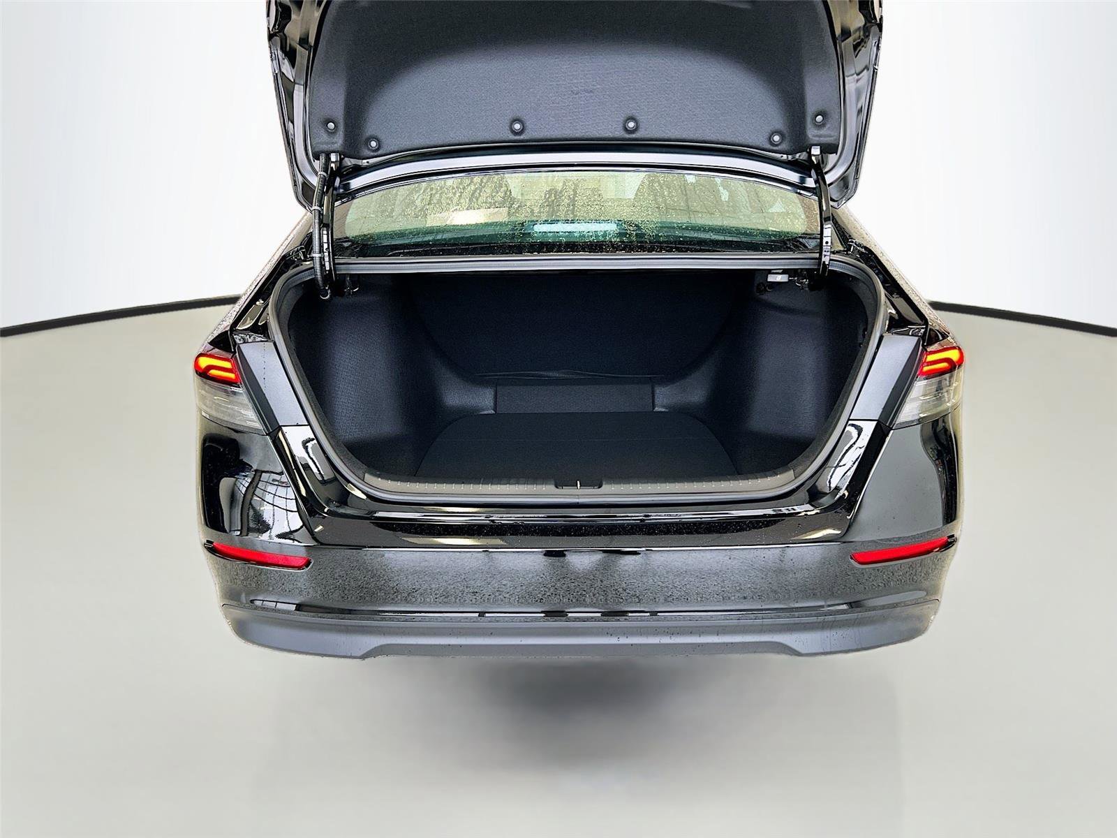 New 2026 Honda Accord LX image 23