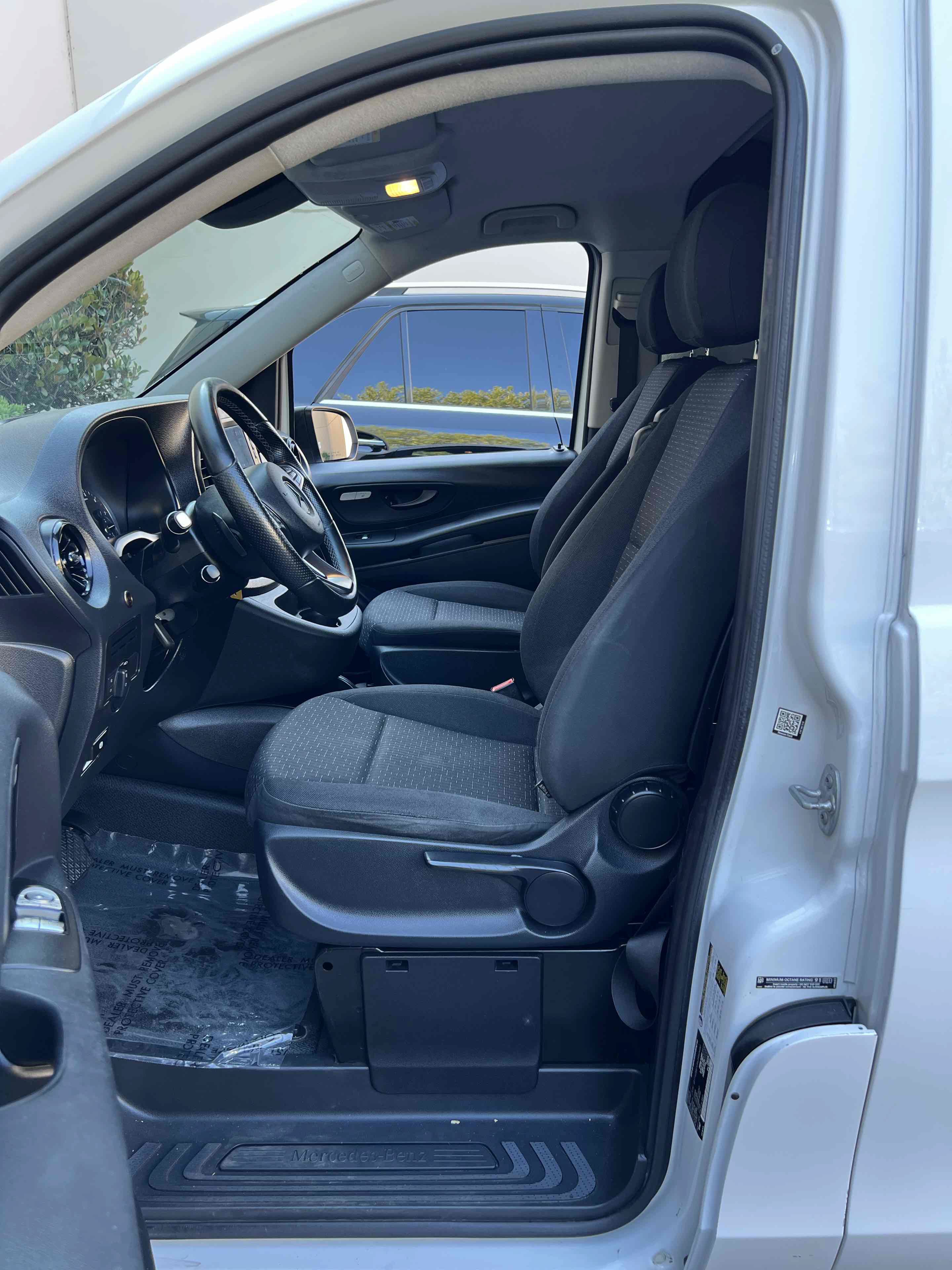 Used 2022 Mercedes-Benz Metris image 67