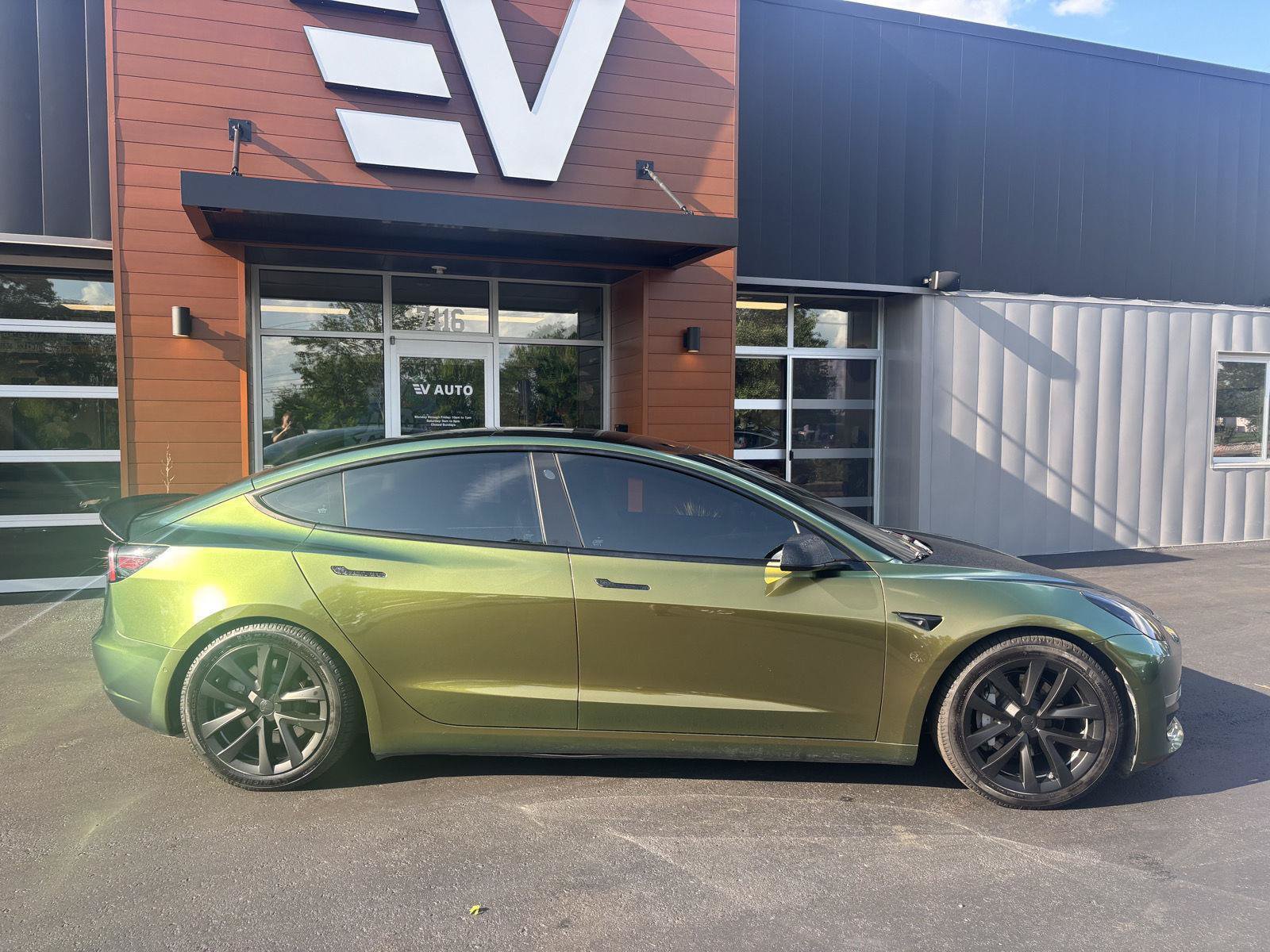 Used 2021 Tesla Model 3 Long Range AWD/4WD image 2