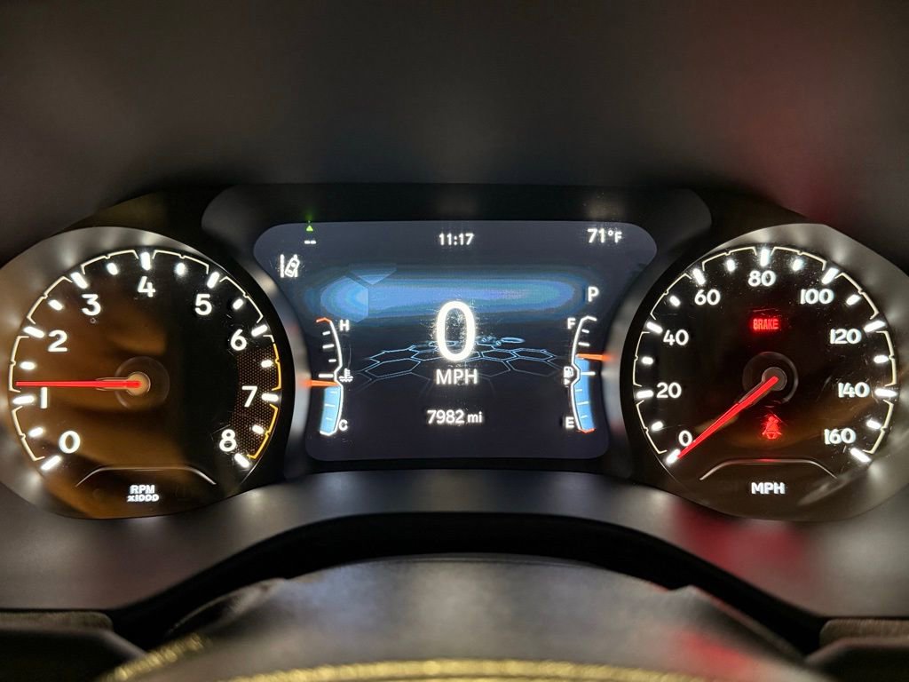 Used 2024 Jeep Compass Latitude image 17