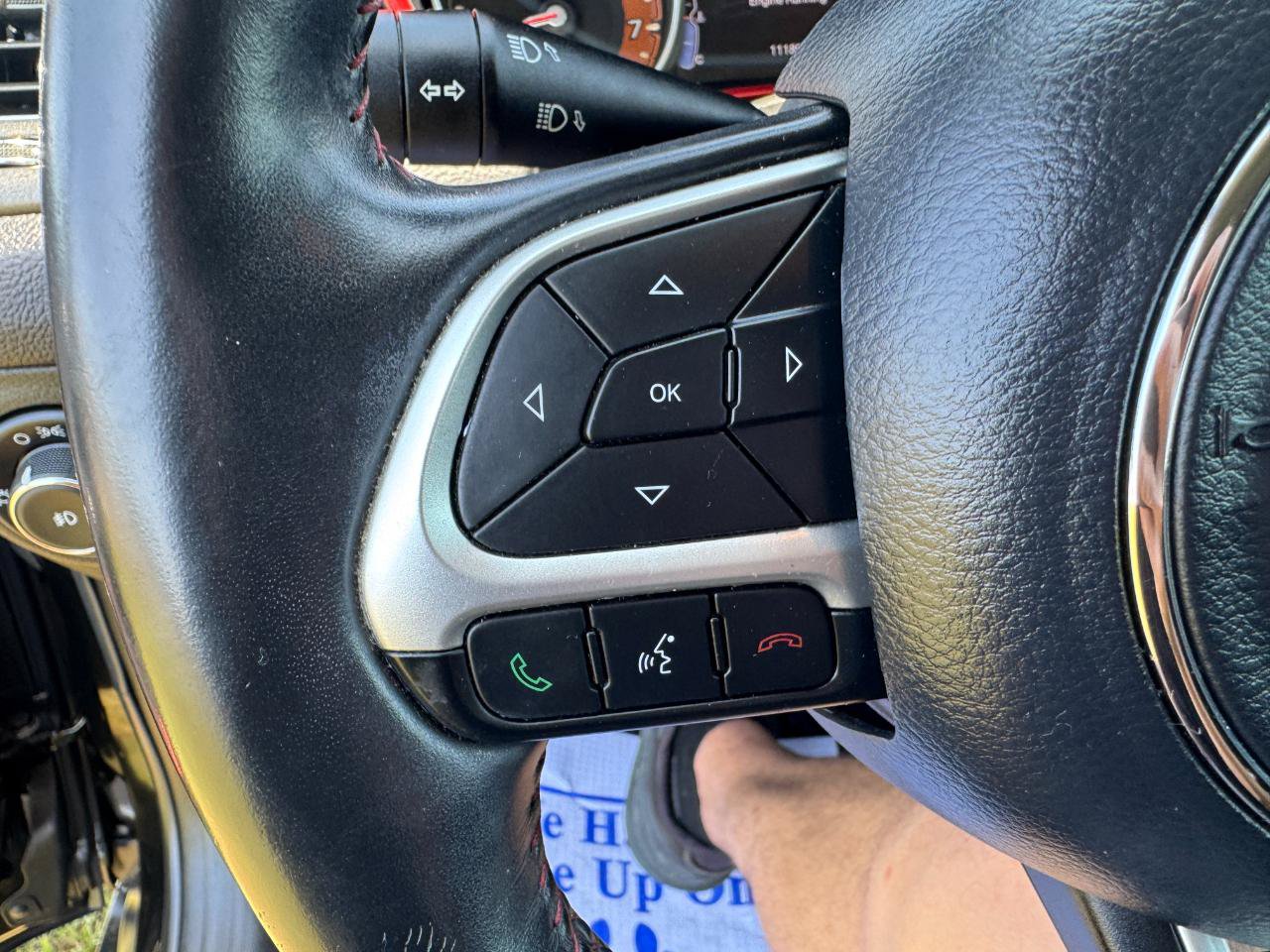 Used 2018 Jeep Compass Trailhawk AWD/4WD image 36
