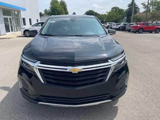 Used 2024 Chevrolet Equinox LT w/ LPO, Floor Liner Package FWD image 11