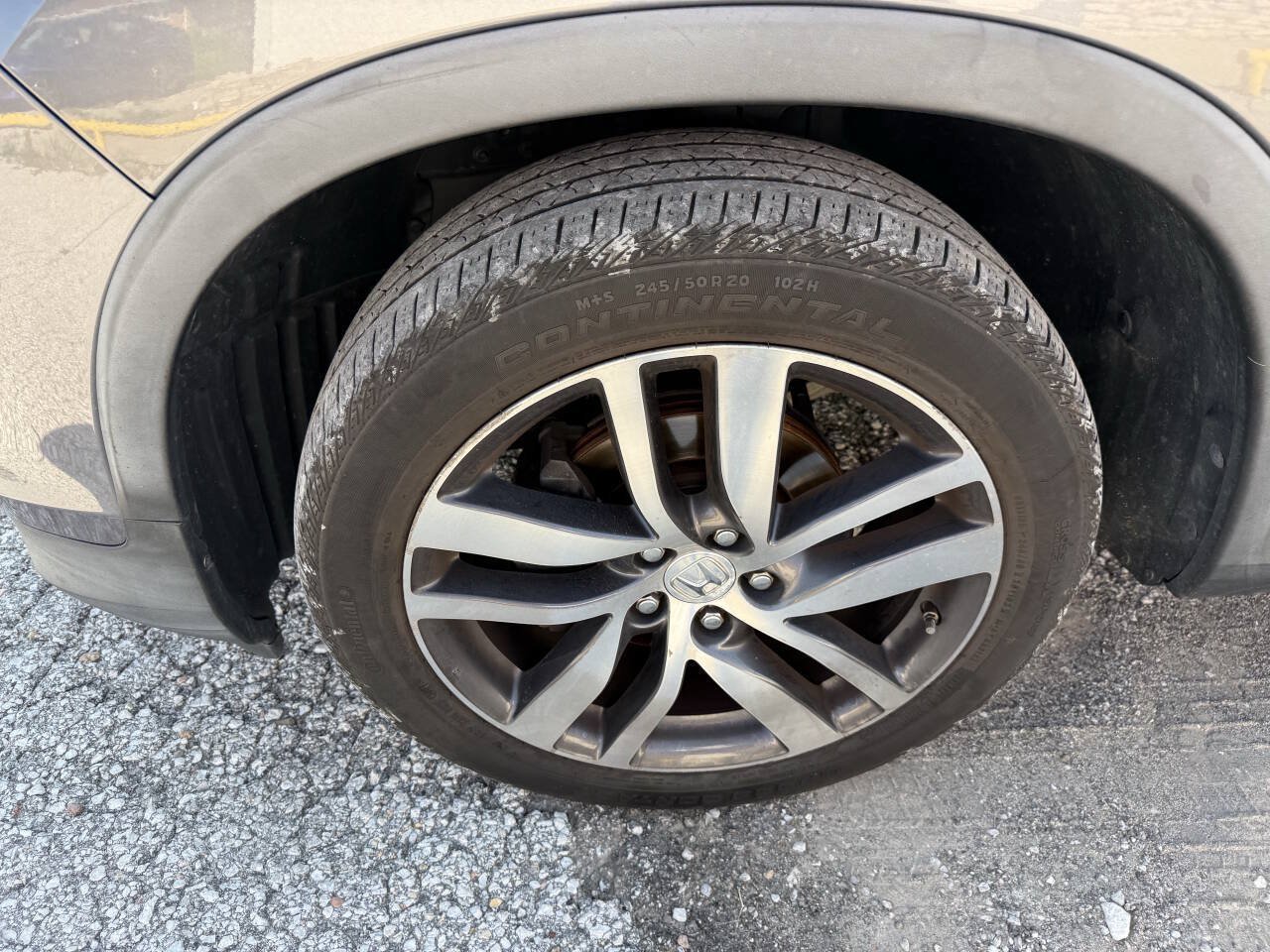 Used 2016 Honda Pilot Touring image 28