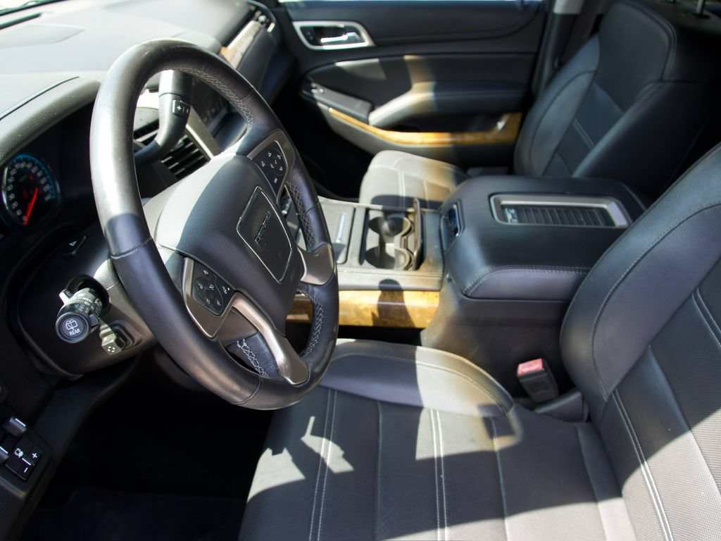 Used 2017 GMC Yukon Denali w/ Open Road Package RWD image 21