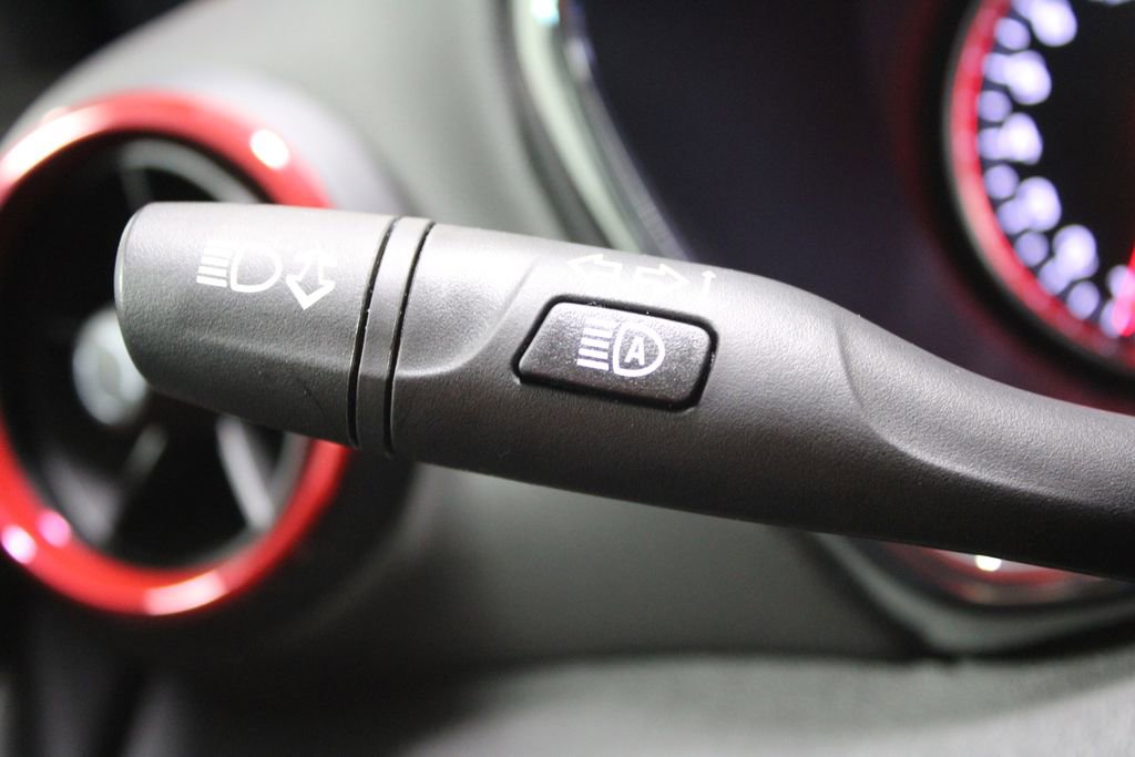 Used 2025 Chevrolet Blazer RS image 39