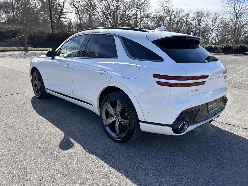 Used 2025 Genesis GV70 3.5T Sport w/ Sport Advanced Package image 5