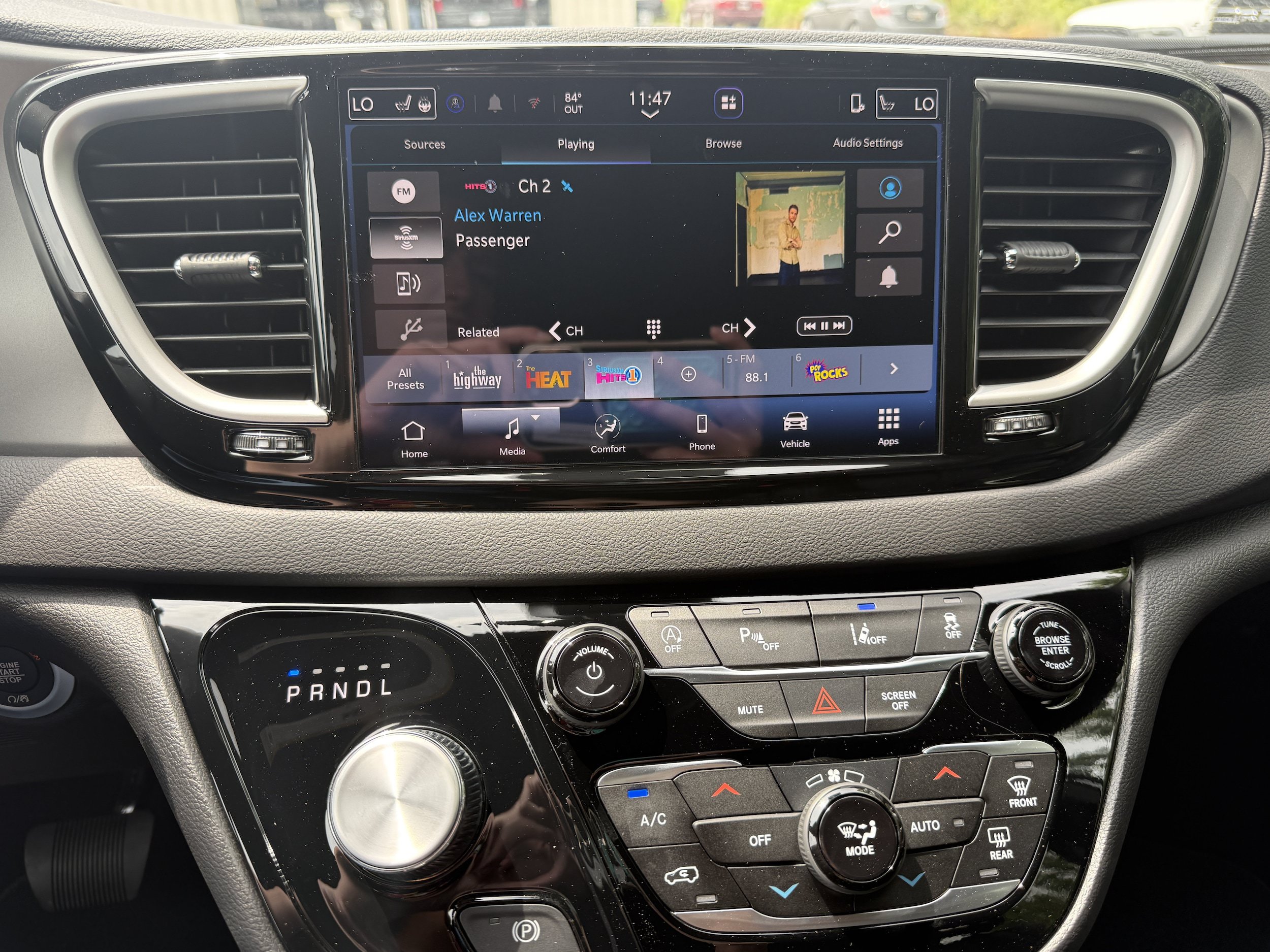 New 2027 Chrysler Pacifica LX FWD image 12
