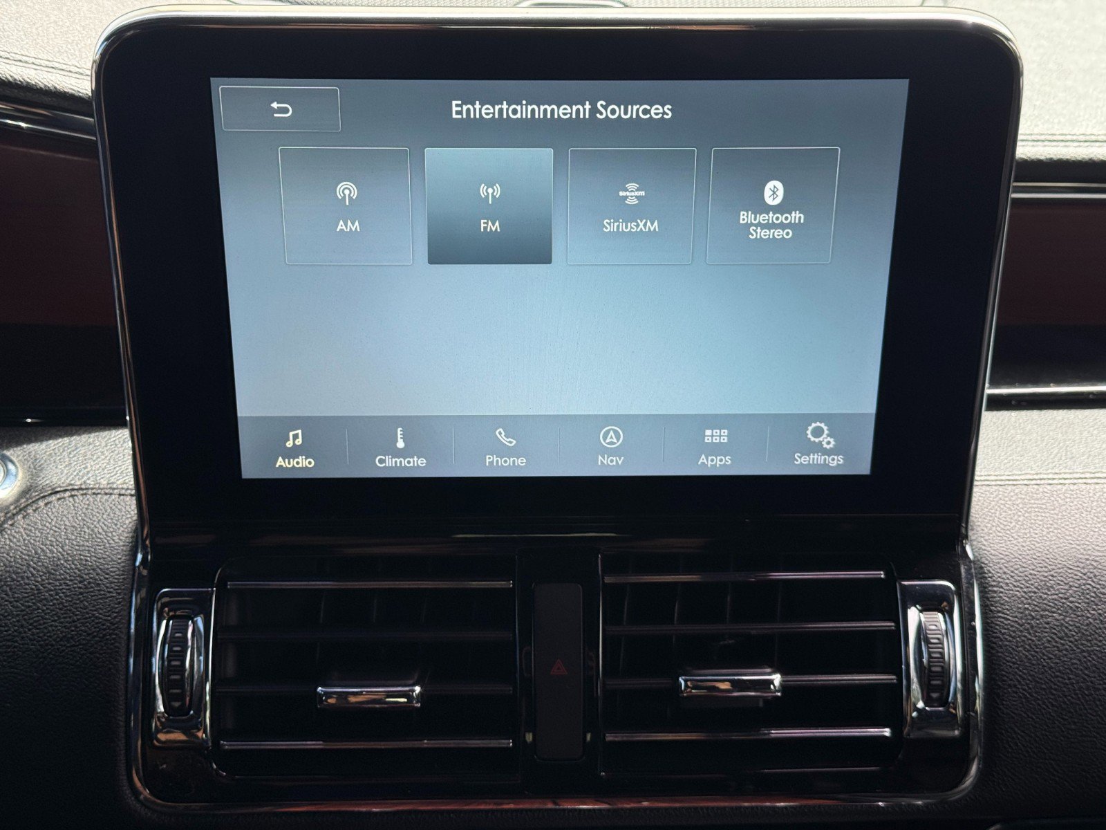 Used 2020 Lincoln Navigator L 4WD image 26