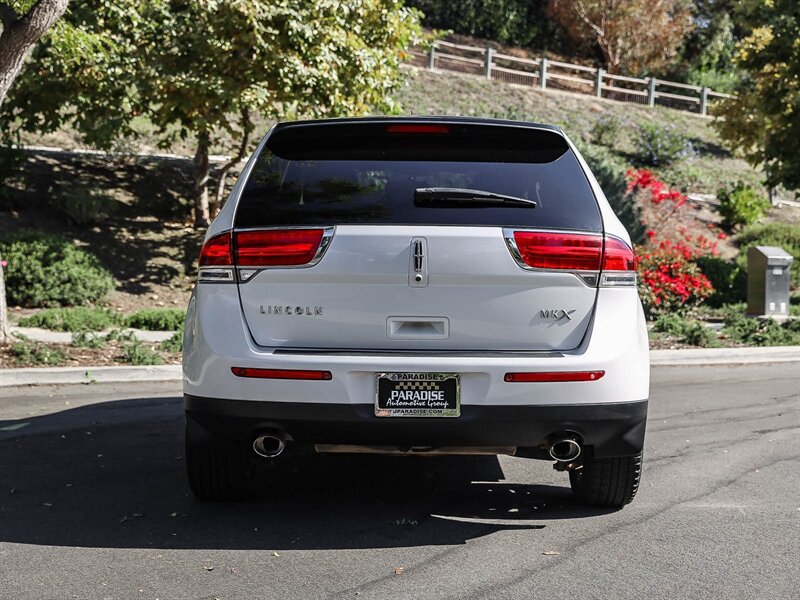 Used 2014 Lincoln MKX FWD w/ Equipment Group 102A image 5