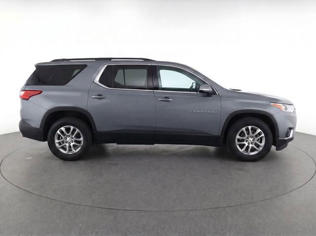 Used 2021 Chevrolet Traverse LT AWD/4WD image 2