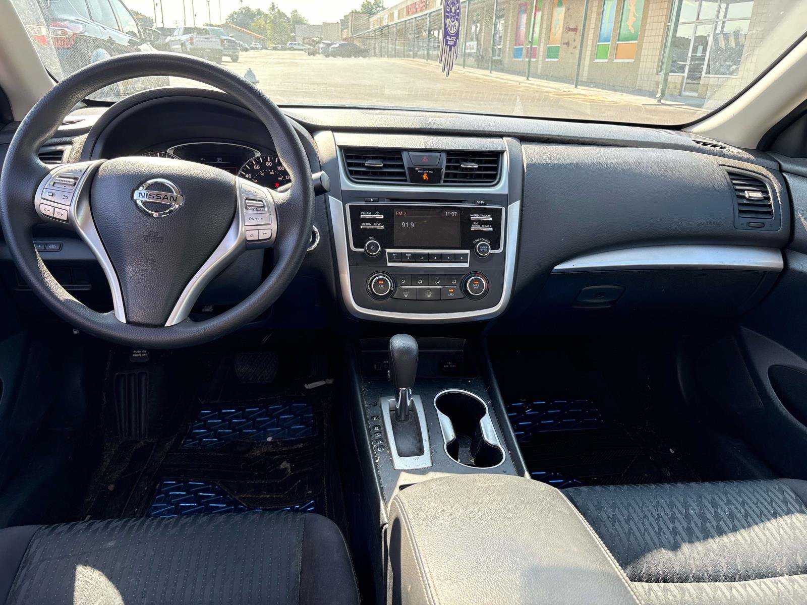 Used 2018 Nissan Altima 2.5 S w/ S Convenience Package FWD image 9