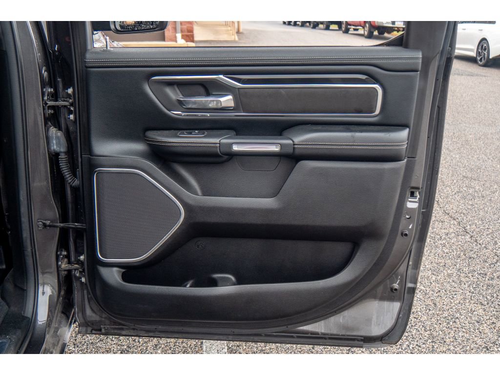 Used 2019 RAM 1500 Laramie image 20