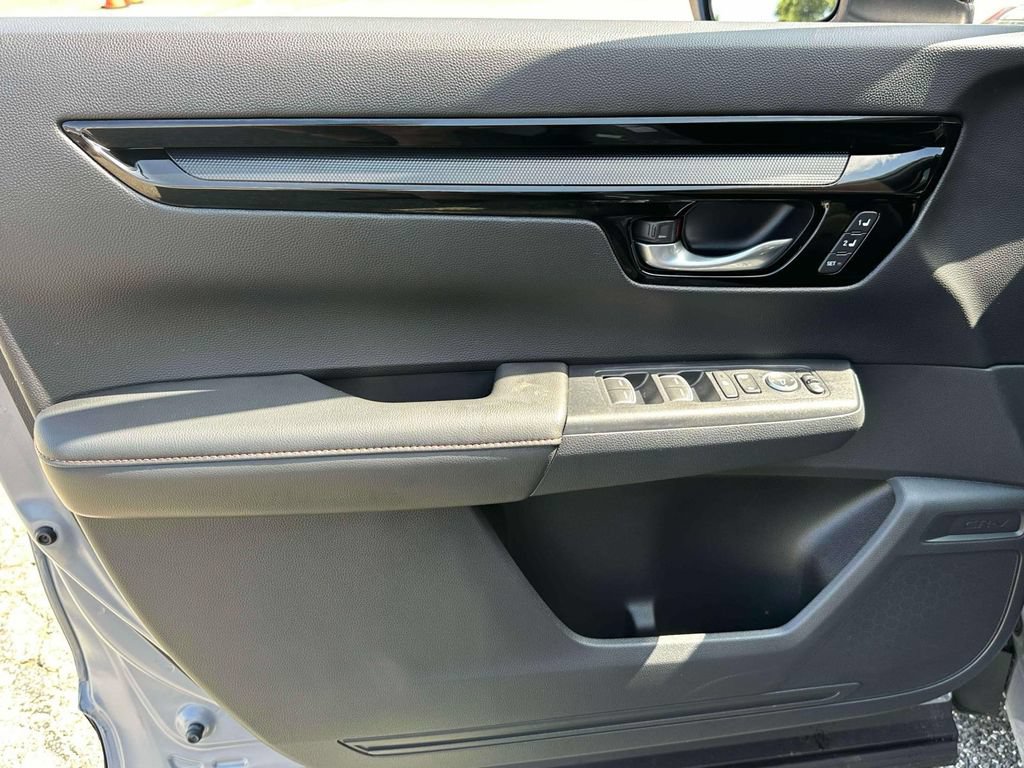 Certified 2023 Honda CR-V Sport Touring image 14